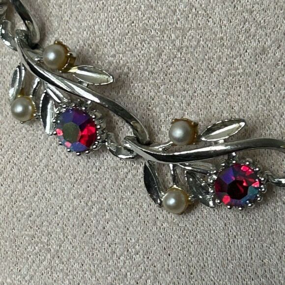 Vtg AB Crystal Choker Necklace Silver-tone Blue Aurora Borealis & Pearl Beads - Picture 6 of 11